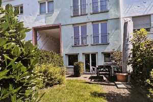 Frankfurt-Dornbusch: Kernsaniertes 6-Zimmer Haus in gesuchter Lage, zeitlich befristet zu vermieten. – Frankfurt am Main – Vorschaubild 1