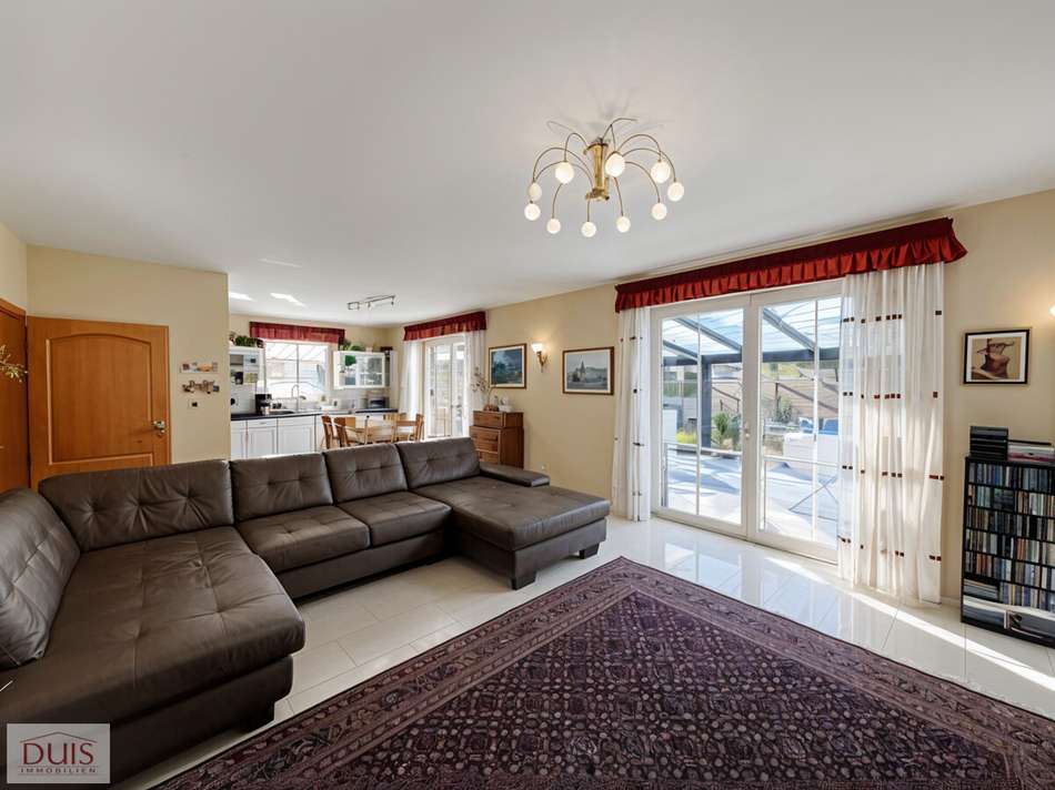 35092e3d-18c0-4ea0-8e15-57ff45