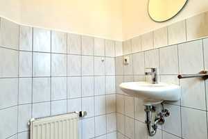 Sofort einzugsbereit, frisch gestrichen - lichtdurchflutetes RMH mit Charme - reserviert – Traunstein (Kreis) – Vorschaubild 5
