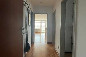 Helle, ruhige 3-Zimmer-Wohnung mit Blick über München, Westbalkon, Glasfaser & Top-Anbindung zur U2 – Hansjakobstraße 115, 81825 Josephsburg, München – Vorschaubild 8