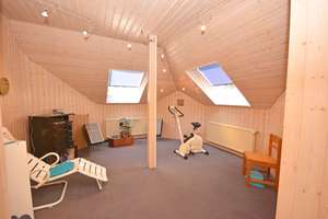Repräsentatives Einfamilienhaus mit Einliegerwohnung, Sauna und Ausbaupotenzial in Brühl-Kierberg – Die vollständige Adresse der Immobilie erhältst du vom Anbieter., 50321 Brühl – Vorschaubild 21