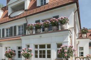 NEUBAU-ERSTBEZUG AUF WUNSCH MIT POOL: TRAUMHAUS IN RUHIGER BESTLAGE! – Die vollständige Adresse der Immobilie erhältst du vom Anbieter., 81925 Herzogpark, München – Vorschaubild 5