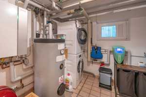 PLATZWUNDER! MODERNES REIHENMITTELHAUS MIT TERRASSE, GARTEN & SAUNA IN HAAR – München (Kreis) – Vorschaubild 30