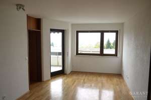 Traumblick auf das Ulmer Münster - Attraktive 1,5 Zimmer-Wohnung am Safranberg – Die vollständige Adresse der Immobilie erhältst du vom Anbieter., 89075 Oststadt, Ulm – Vorschaubild 3