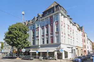 Sanierte lichtdurchflutete Altbauwohnung 4,5 Zimmer in Bochum