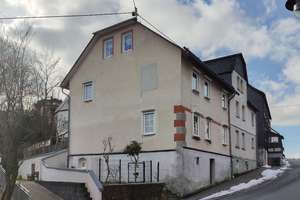 Charmante Doppelhaushälfte in Westerburg – ruhig gelegen und dennoch zentral – Die vollständige Adresse der Immobilie erhältst du vom Anbieter., 56457 Westerburg – Vorschaubild 4