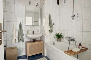 Bezugsfreie 3-Zimmer-Wohnung mit 2 Balkonen in Obermenzing – Bärmannstraße 6, 81245 Obermenzing, München – Vorschaubild 5
