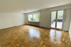 Wohnung in Beuel mit Balkon , 50m vom Rhein entfernt – Die vollständige Adresse der Immobilie erhältst du vom Anbieter., 53225 Beuel-Mitte, Bonn – Vorschaubild 9