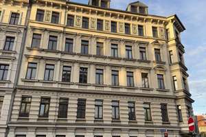 Renovierte Helle 3-Zimmer Wohnung mit Balkon im 3. OG  – Rosa-luxemburg-straße 48, 4315 Neustadt-Neuschönefeld, Leipzig – Vorschaubild 1