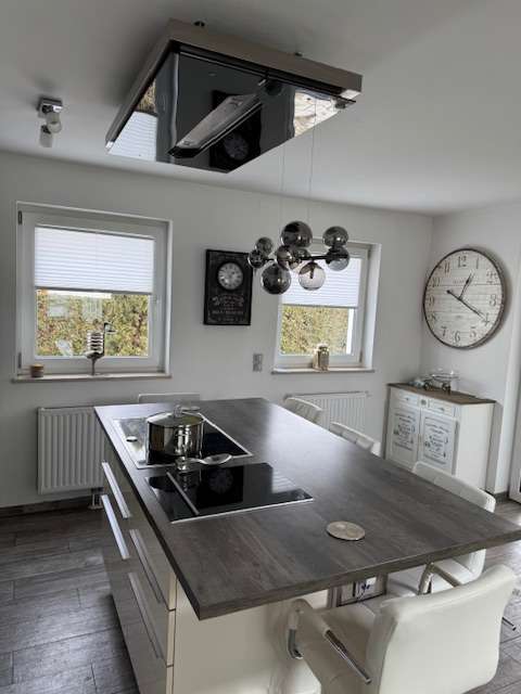 Immobilie in Markt Schwaben - KOPIE - Exklusiver Bungalow mit Pool, Lounge und luxuriöser Ausstattung – provisionsfrei - Bild 2