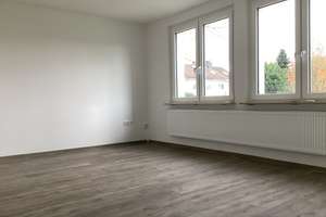 großzügige 2-Zimmer Wohnung im Erdgeschoss mit Balkon! – Schelpmilser Weg 89, 33609 Heepen, Bielefeld – Vorschaubild 1