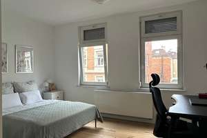 EBK und Parkett: schöne 2-Zimmer-Wohnung – Die vollständige Adresse der Immobilie erhältst du vom Anbieter., 70372 Seelberg, Stuttgart – Vorschaubild 4