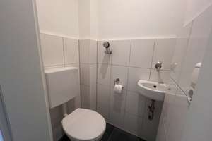 Ihr neues Zuhause: 3-Zimmer-Wohnung mit großem Balkon! – Schlesische Str. 13, 49088 Dodesheide, Osnabrück – Vorschaubild 7