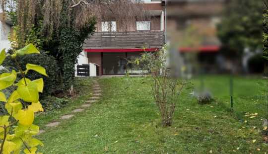 Bild von Familienfreundliches RMH mit großem Garten und vielseitigem Keller in Schwalbach am Taunus