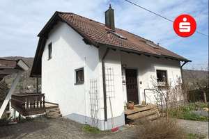 Einfamilienhaus in ruhiger Lage von Happurg-Förrenbach – Die vollständige Adresse der Immobilie erhältst du vom Anbieter., 91230 Happurg – Vorschaubild 1