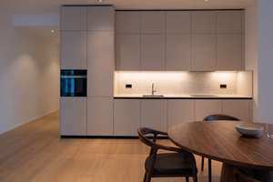 FOUR: Exklusives Apartment im Herzen der Skyline – 60315 Innenstadt, Frankfurt am Main – Vorschaubild 3