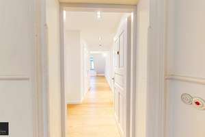 Bestlage Lehel: Kernsanierte Altbau-Traumwohnung mit Dachterrasse und Balkon – Die vollständige Adresse der Immobilie erhältst du vom Anbieter., 80538 Lehel, München – Vorschaubild 31