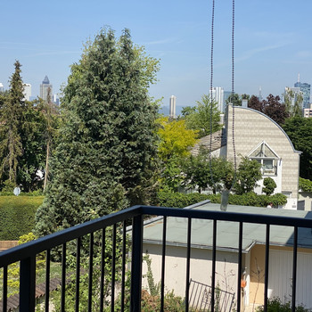 Herrliche,Großwohnung mit riesigem Balkon, Skylineblick, Kamin, inkl. Doppelgarage u. v. m.