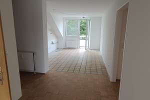 2,5-Zimmer-DG-Wohnung in Duisburg-Rahm mit offenem Grundriss – Salzachstraße 37, 47269 Rahm, Duisburg – Vorschaubild 10