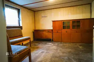 Property thumbnail 11