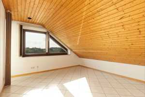 Exklusives Einfamilienhaus mit Einliegerwohnung mit Panoramablick und großem Garten in Heimsheim – Enzkreis – Vorschaubild 18