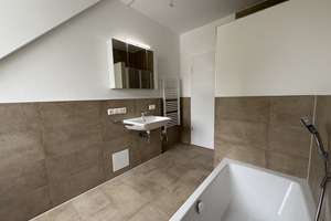 2-Zi Dachgeschosswohnung mit Dachterrasse – Vogesenstr 15c, 81825 Waldtrudering, München – Vorschaubild 10