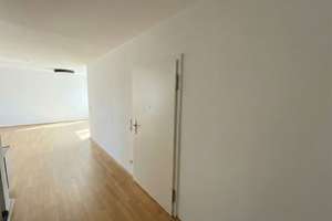Wohnen mit Charakter: Exklusives Penthouse in Stuttgart-West – Die vollständige Adresse der Immobilie erhältst du vom Anbieter., 70176 Feuersee, Stuttgart – Vorschaubild 21
