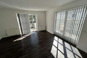 Wunderschönes, sehr helles 1-Zimmer Appartement in Mü-Moosach – 80992 Alt-Moosach, München – Vorschaubild 2