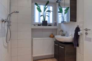 Teilmodernisiertes Einfamilienhaus mit Garten, Garage, Einbauküche und Keller -BN-Ippendorf- – Die vollständige Adresse der Immobilie erhältst du vom Anbieter., 53127 Ippendorf, Bonn – Vorschaubild 14