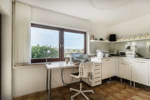 Großzügiges Wohnhaus mit Einliegerwohnung in sonniger Aussichtslage von Hilzingen Binningen – Die vollständige Adresse der Immobilie erhältst du vom Anbieter., 78247 Hilzingen – Vorschaubild 29