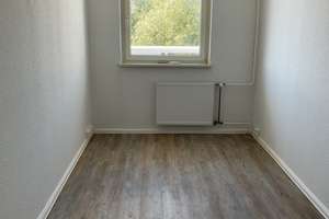 Schöne 3-Raumwohnung mit  Balkon sucht Nachmieter - WBS. – Grünauer Allee 76, 4209 Grünau-Ost, Leipzig – Vorschaubild 4