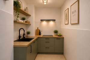 Hollenders Immobilien: Bezugsfreie Dachgeschosswohnung mit Dachterrasse, Schlafempore und Stellplatz – 50968 Raderthal, Köln – Vorschaubild 9