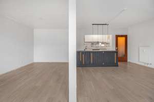 Bremen - Walle: Charmante 1,5-Zimmer-Wohnung mit genialer Raumaufteilung und Balkon  – Die vollständige Adresse der Immobilie erhältst du vom Anbieter., 28219 Walle (Ortsteil), Bremen – Vorschaubild 1