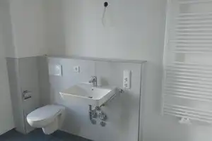 Sonnige 3-Zimmer-Wohnung mit West-Balkon in Uninähe! – Regensburg – Vorschaubild 7