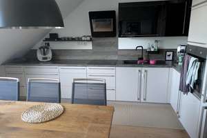 Dachgeschoss-Wohnung in Leverkusen-Rheindorf: 3 Zimmer, Balkon – Löhstraße 33, 51371 Rheindorf, Leverkusen – Vorschaubild 8