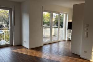 Helle, moderne 2-Zimmer-Wohnung mit Einbauküche & Westbalkon, provisionsfrei – München-Neuhadern