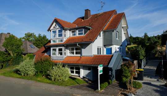 Bild von Zweifamilienvilla in Feldrandlage - Ideal für Familien oder Generationenwohnen
