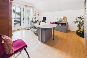 Exklusives Einfamilienhaus auf sonnigem Grundstück in München-Forstenried – Die vollständige Adresse der Immobilie erhältst du vom Anbieter., 81476 Forstenried, München – Vorschaubild 10