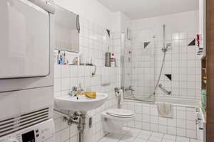 Sonnige 2-Zi. Wohnung mit Westbalkon ++sofort bezugsfrei+ – Die vollständige Adresse der Immobilie erhältst du vom Anbieter., 73269 Hochdorf – Vorschaubild 4