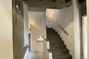 Stilvolle 1-Zimmer-DG-Wohnung mit Gemeinschaftsküche in Würzburg – Zeller Straße 13, 97082 Altstadt, Würzburg – Vorschaubild 5