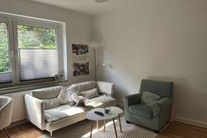 Untermiete für 1 Monat – 2-Zimmer-Wohnung in Top-Lage (unmöbliert)