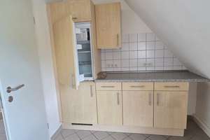 Moderne Wohnung im DG: Einbauküche inklusive – Die vollständige Adresse der Immobilie erhältst du vom Anbieter., 33647 Brackwede, Bielefeld – Vorschaubild 10