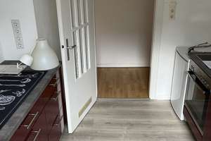 Wohnen mit Charakter: 2-Zimmer-Wohnung in Duisburg-Duissern – Schweizer Straße 8, 47058 Duissern, Duisburg – Vorschaubild 2