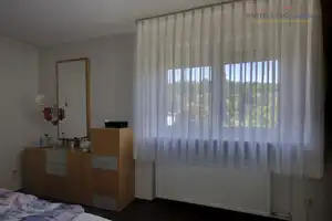 SCHÖNES REIHENENDHAUS MIT TRAUMHAFTEM GARTEN + TERRASSE UND GARAGE – Heilbronn (Kreis) – Vorschaubild 8