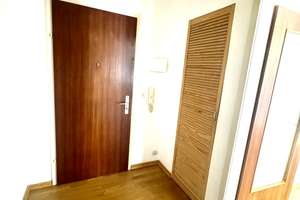 München-Blumenau: Ruhige, helle 2-Zimmer-Wohnung mit Küche, Bad/WC und großem Südbalkon – Flemischweg 23, 80689 Blumenau, München – Vorschaubild 9