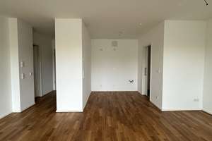 Hochparterre: 2-Zimmer-Wohnung direkt am Kanal (Lindenauer Hafen) mit Aufzug, Balkon u. Vorratsraum – Hafenstraße 9C, 4179 Schönau, Leipzig – Vorschaubild 7