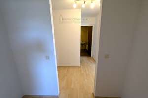 Schöne helle 2-Zimmer Wohnung im herzen von Neugereut – 70378 Neugereut, Stuttgart – Vorschaubild 5