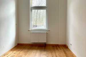 Zweifamilienhaus mit ELW, EG bereits FREI zum Bezug,  großes Grundstück, direkt a.d. Dresdner Heide! – Dresden – Vorschaubild 22