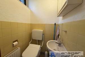 (M)EIN Familiendomizil mit Südgarten & Garage
Renovierungsbedürftiges Reihenhaus in M'gladbach-Broi – Rochusstraße 9, 41179 Rheindahlen-Land, Mönchengladbach – Vorschaubild 6