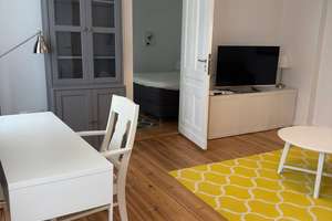 Möbliertes Apartment ruhiges Hinterhaus mitten in Charlottenburg